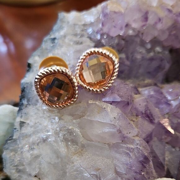 Monet Faux Morganite Checker Board Cut Gold Tone Stud Earrings - Picture 2 of 4